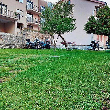 Apartman Dolcerosa Котор Экстерьер фото